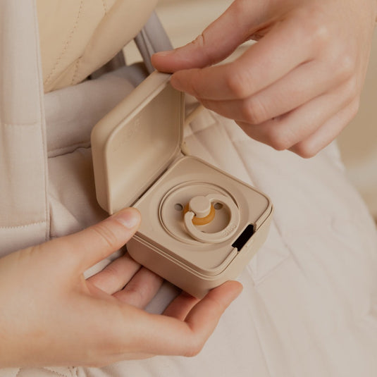 Vazart - BIBS Pacifier Box Petrol 9