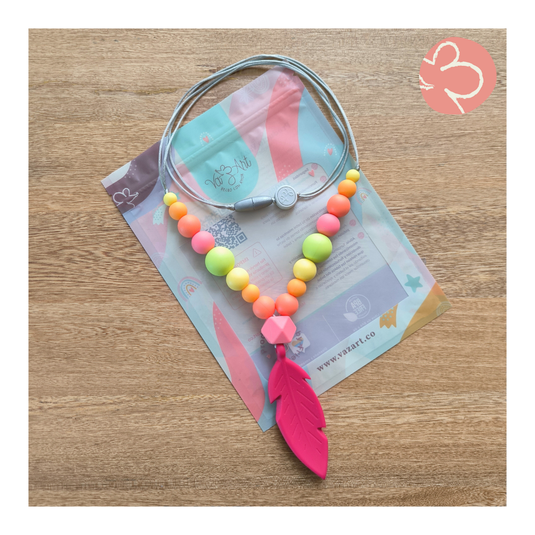 Vazart - Collar Pluma Papete